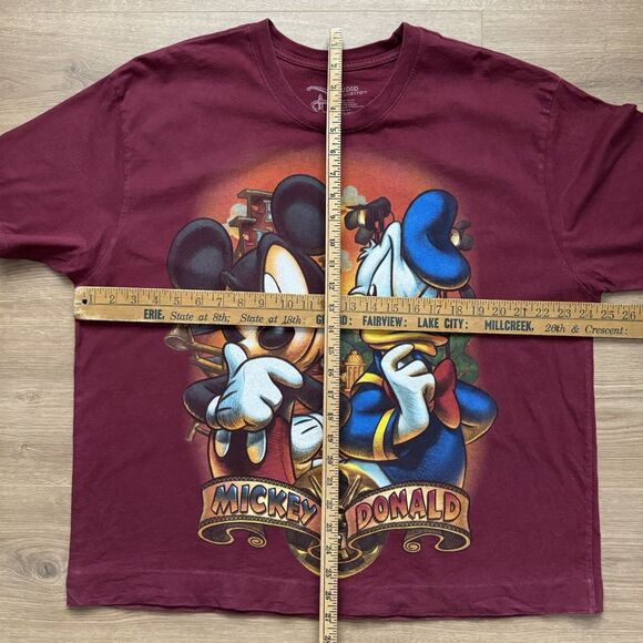 Mickey Mouse and Donald Duck T-Shirt XXL Disney Store Studio Collection Maroon - Picture 6 of 7